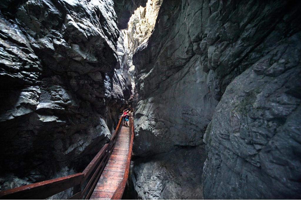 Vorderkaserklamm
