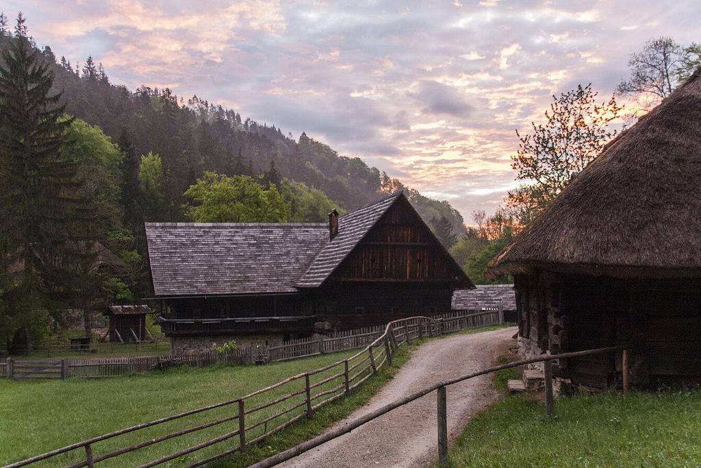 Morgenstimmung im Tal der Geschichte