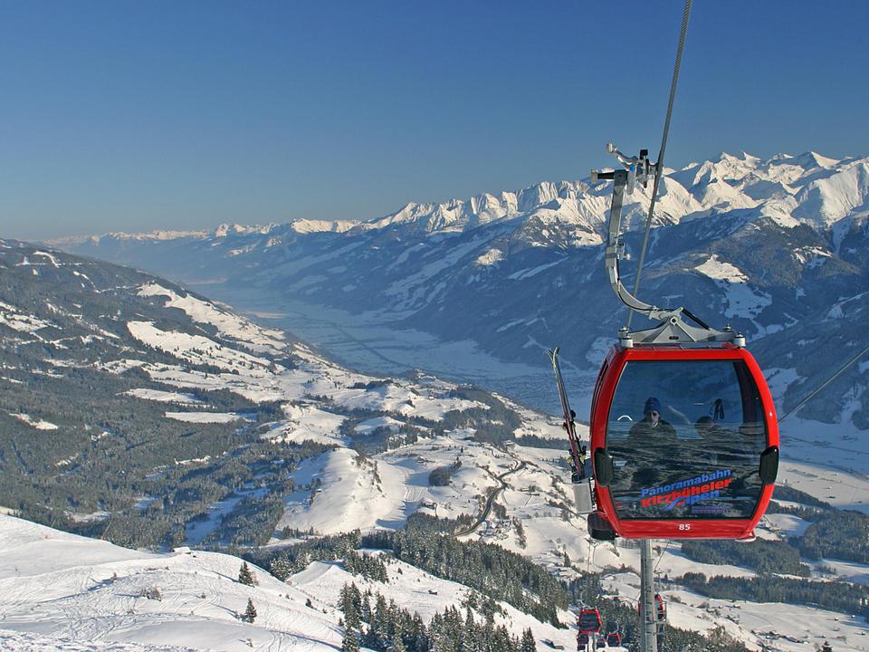 Winterzauber-mit der Bahn in die Kitzbüheler Alpen