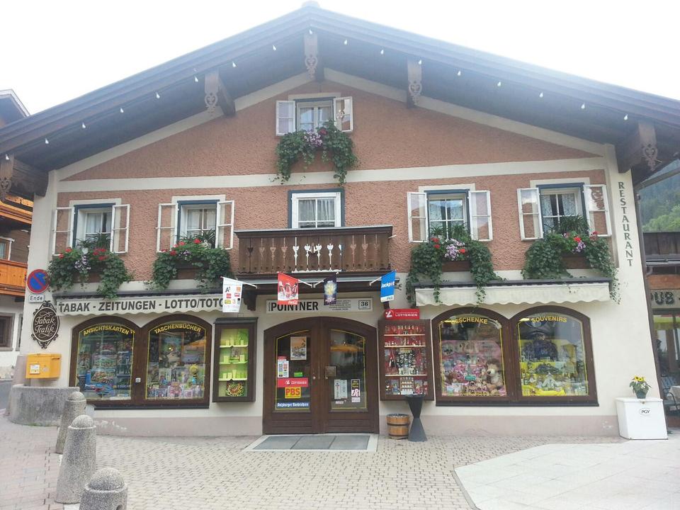 Kaufhaus Pointner - außen