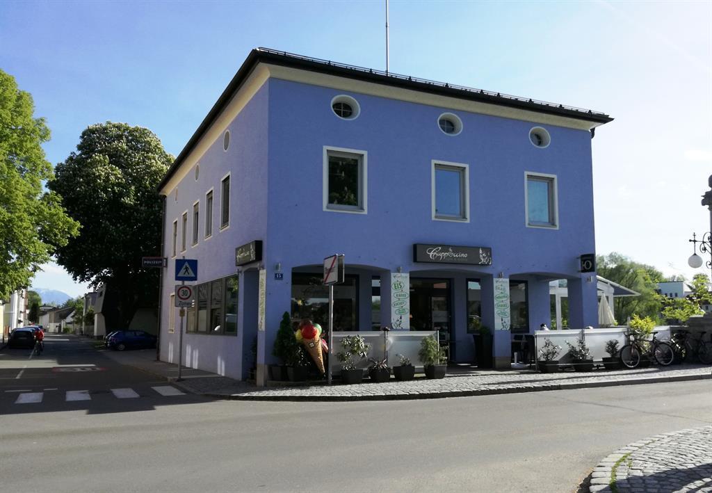 Cafe