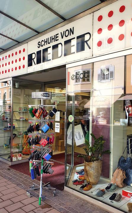Rieder Schuhe am Hauptplatz