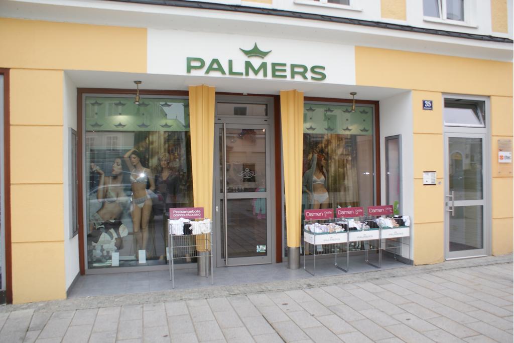 Palmers