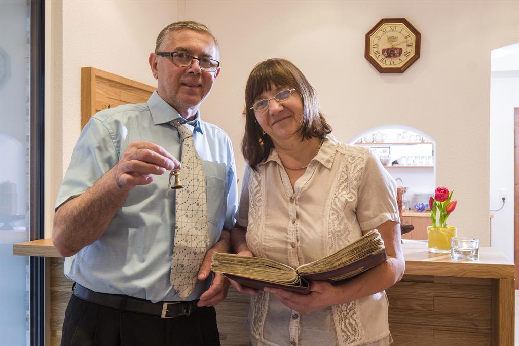 Pension_Waldegg_Hippach_Dorf_12_Portrait
