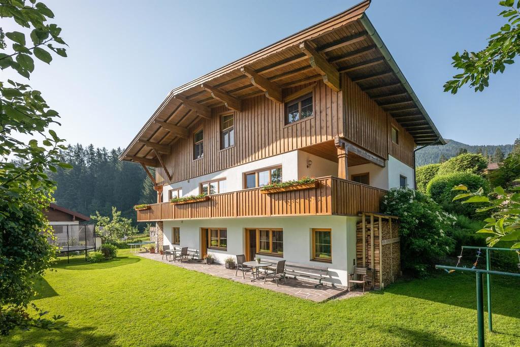 Gästehaus mit Vorderansicht