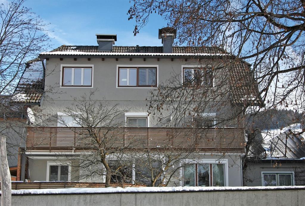 Haus_Makari_2014