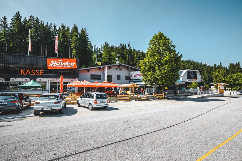 Parkplatz_Bergbahn_Scheffau_Talstation