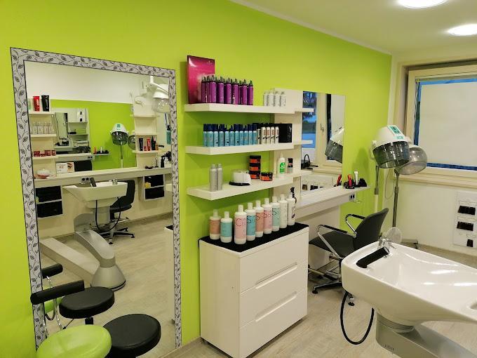 Sandra's Haarstüberl