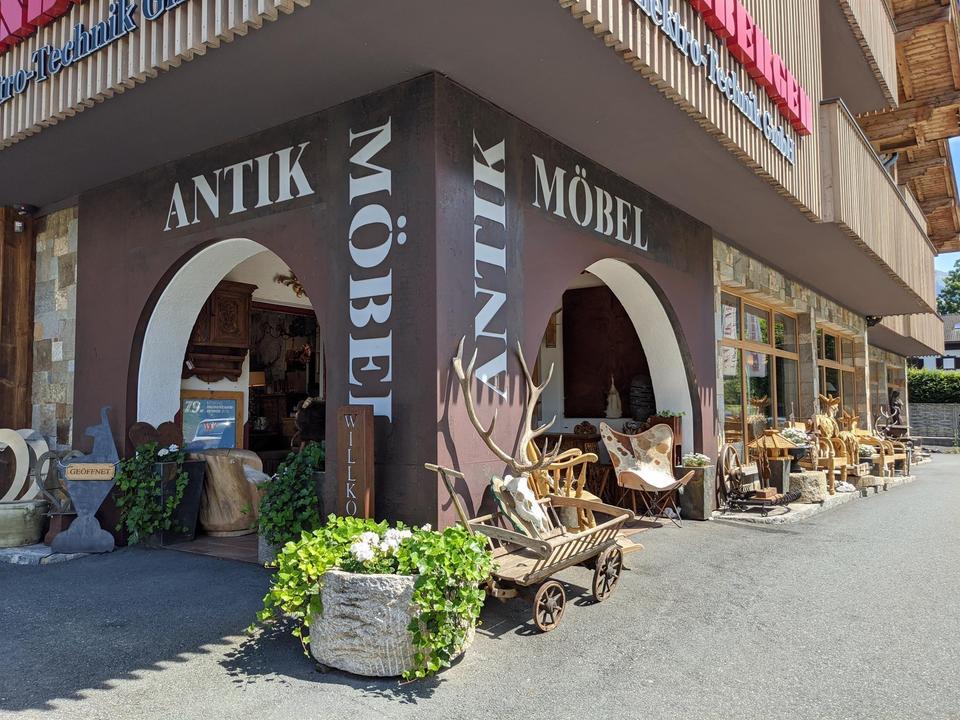 Antikmöbel