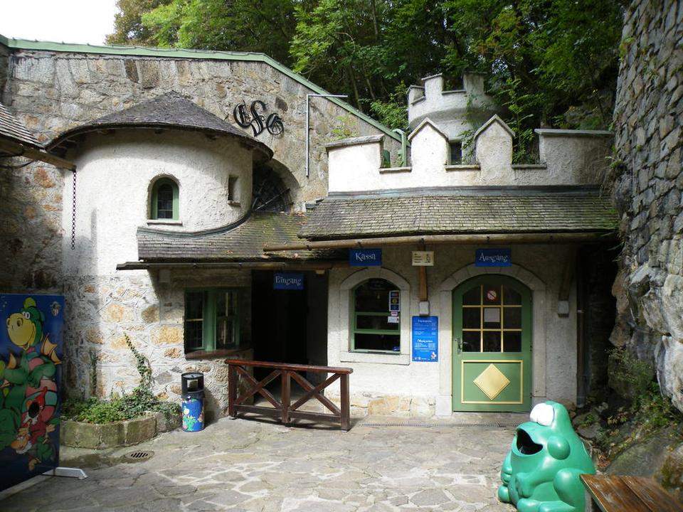 Eingang Grottenbahn Linz