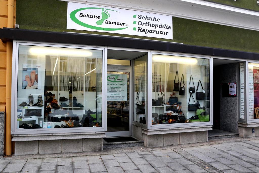 Schuhe Aumayr KG