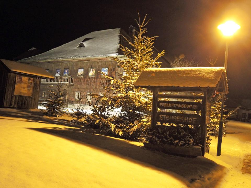 Adventmarkt am Stehrerhof