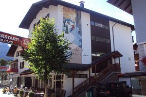 Sommerbild1 - Café Hannes Schneider