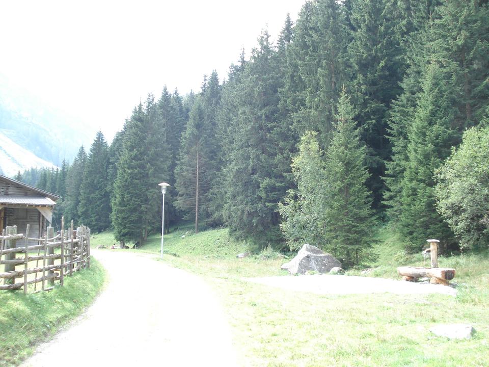 juns_talwanderweg_hintertux 0