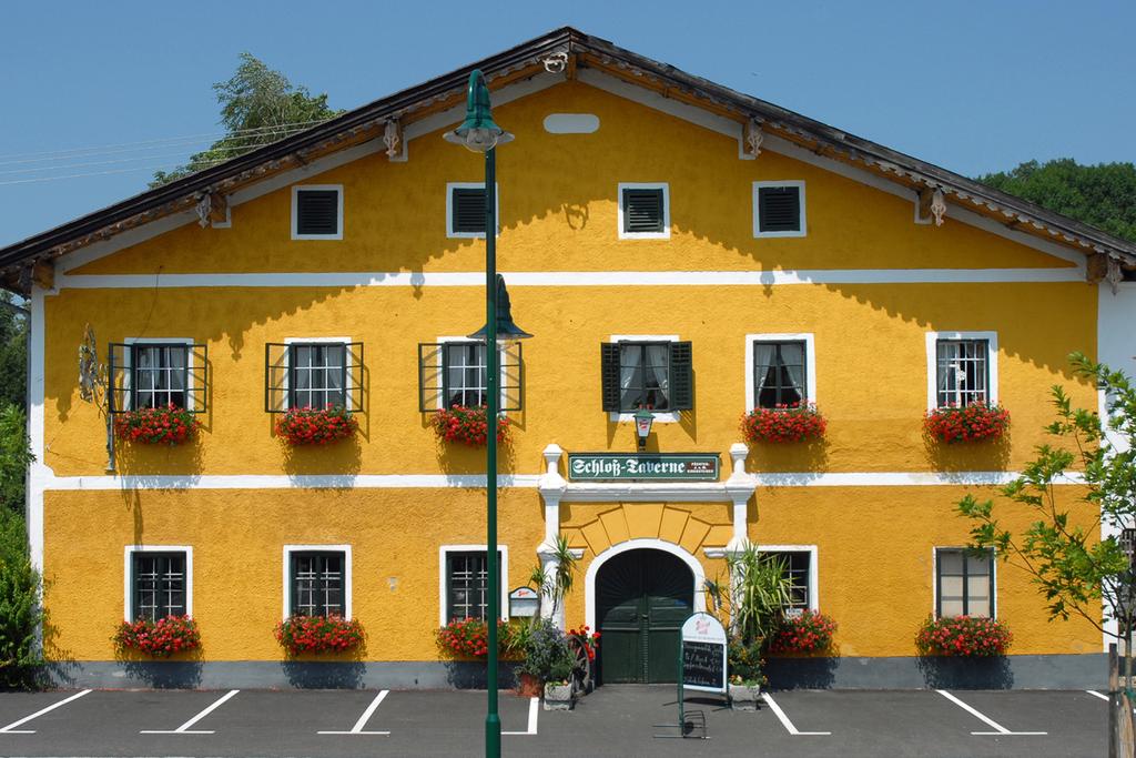 Gasthaus Schlosstaverne, Kirchdorf