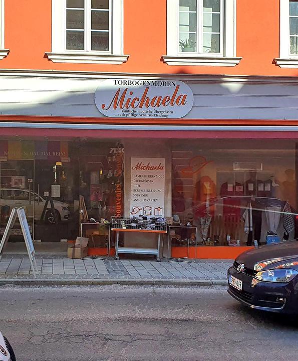 Torbogenmoden Michaela