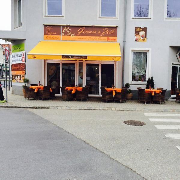 Urlaub_Genuss_Kulinarik_Abendrot_Weinlaube_genuss-