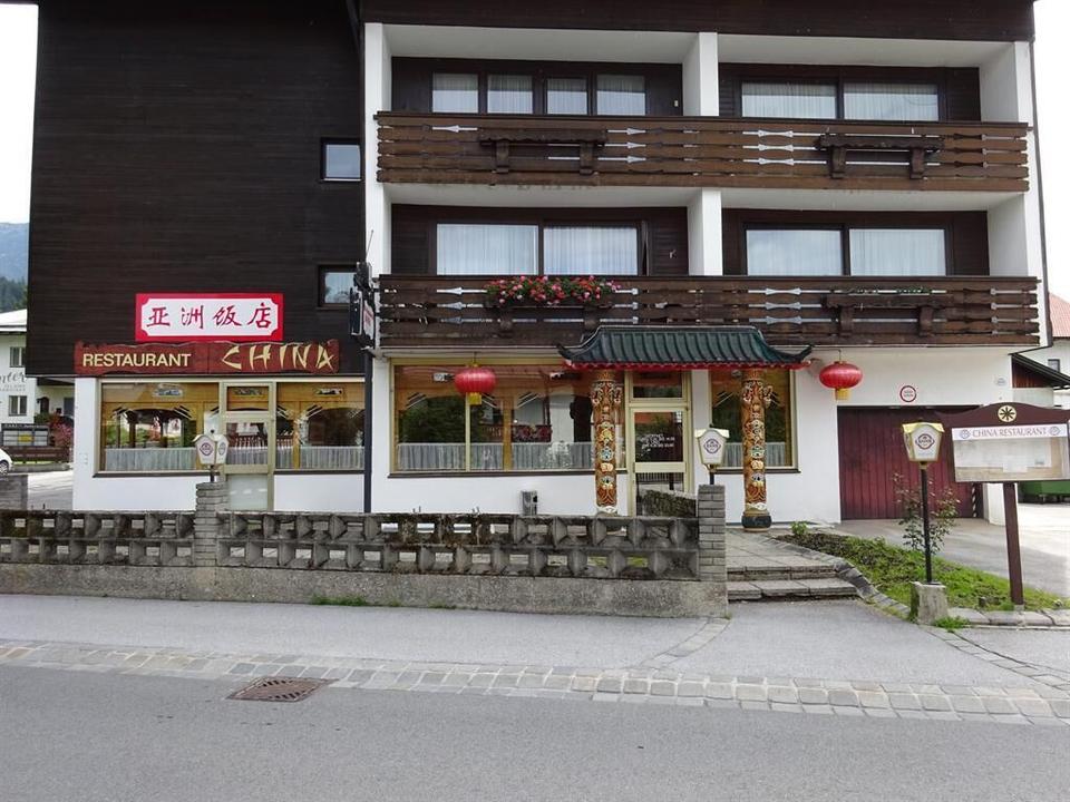 Chinarestaurant Asia im Sommer