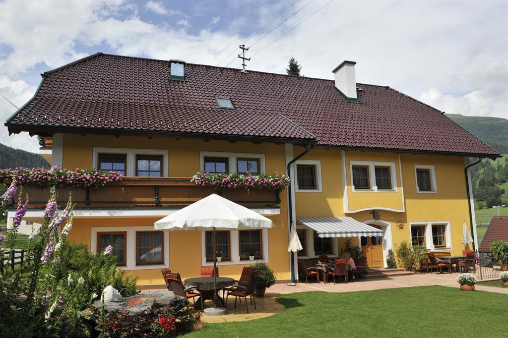 Sommer in Lessach, Sommer im Gästehaus Macheiner