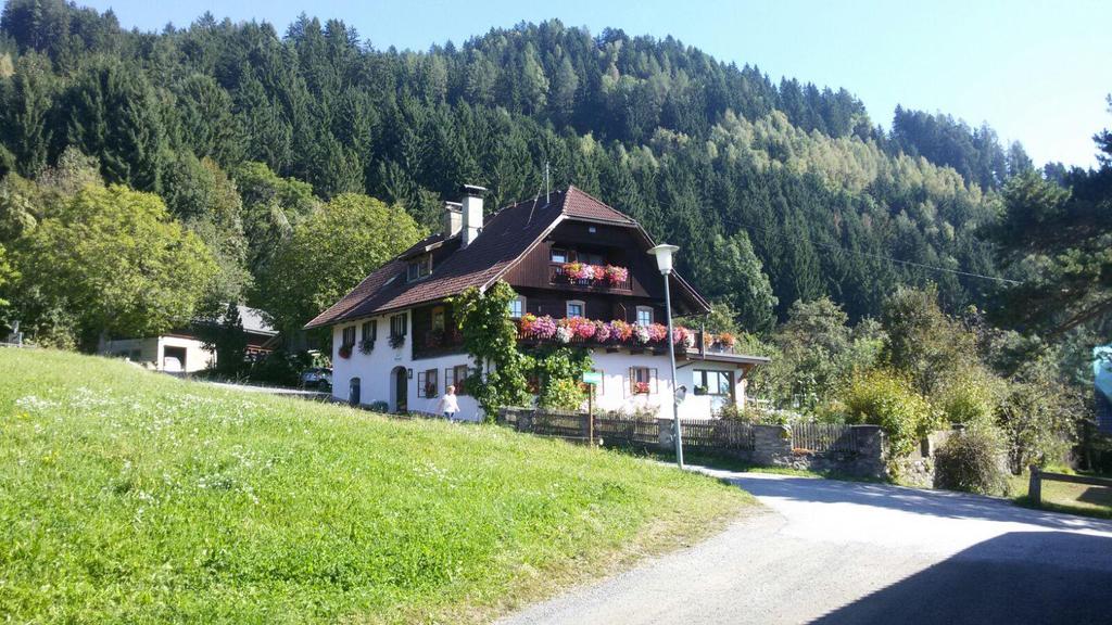 Der idyllisch gelegene Bauerrupp - Hof