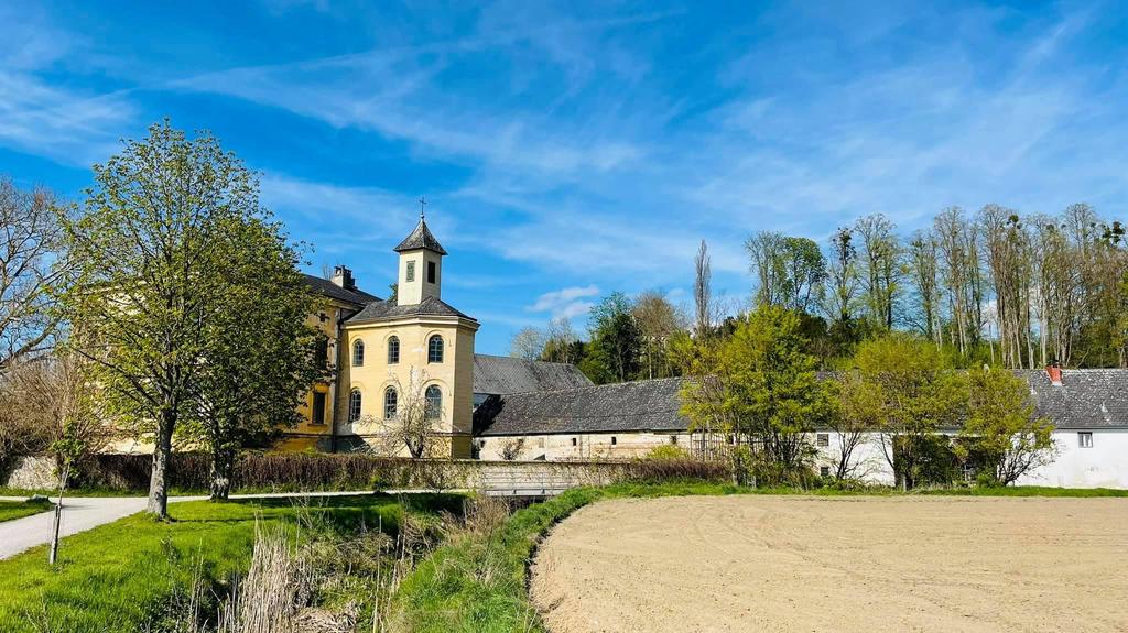 Schloss Auhof und Kulturhof