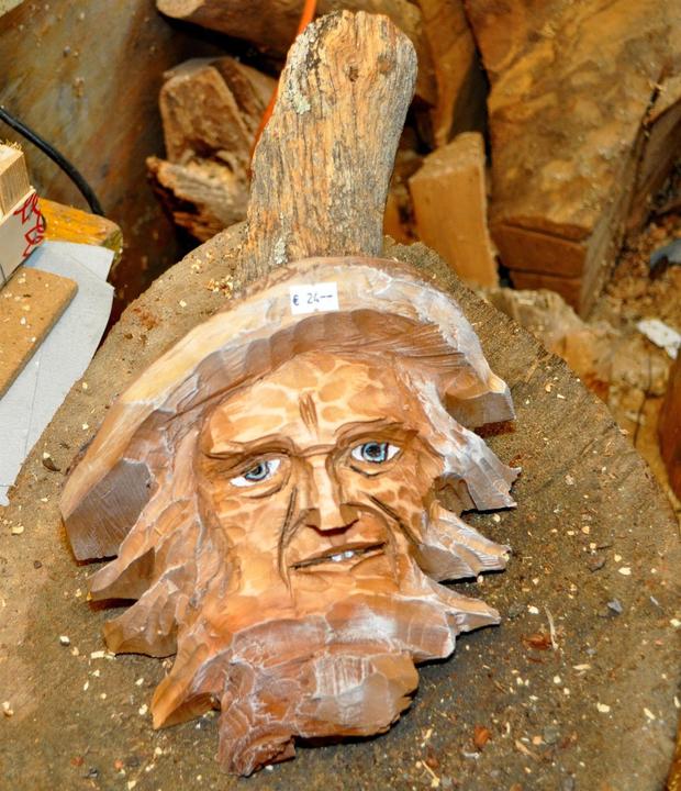 Holzschnitzerei