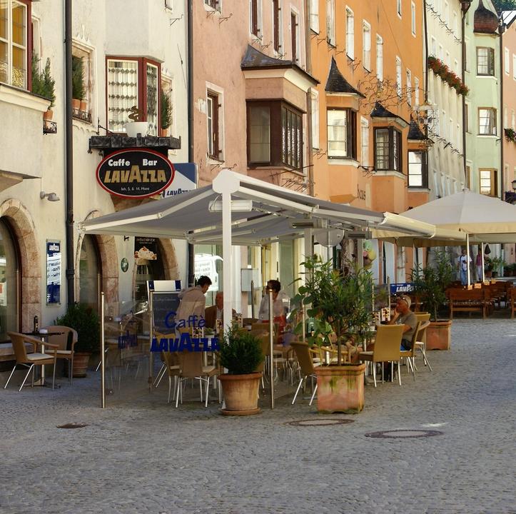 Cafe Lavazza Sommer