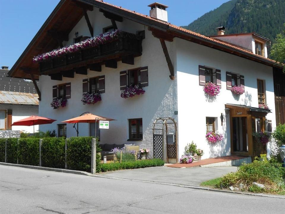Haus Sommer 1
