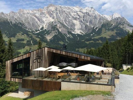 Die Deantnerin mit Terrasse