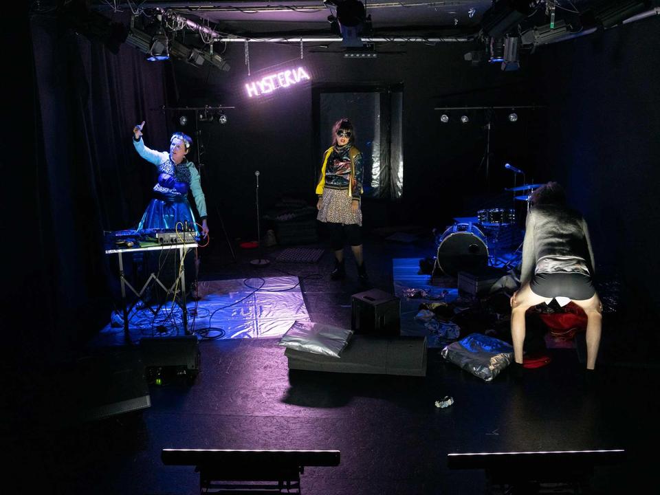 Theater praesent