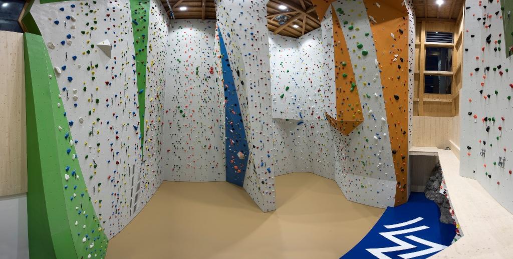 Ellmau_Kletterhalle Kaiserbad_Wilder Kaiser