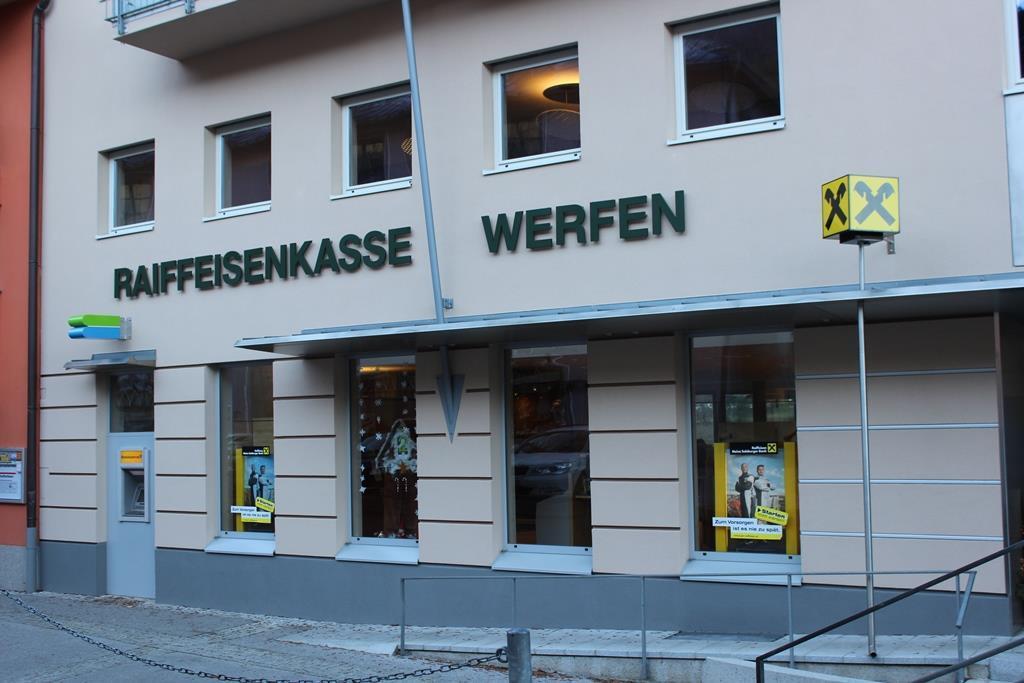 Raiffeisenkasse 1