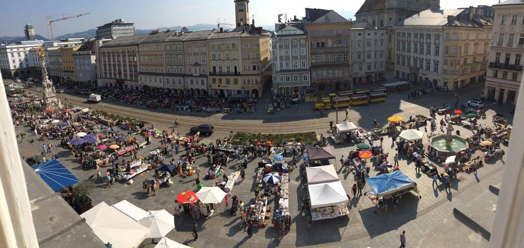 Flohmarkt Hauptplatz Linz