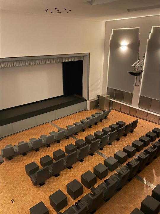 Kino Lambach