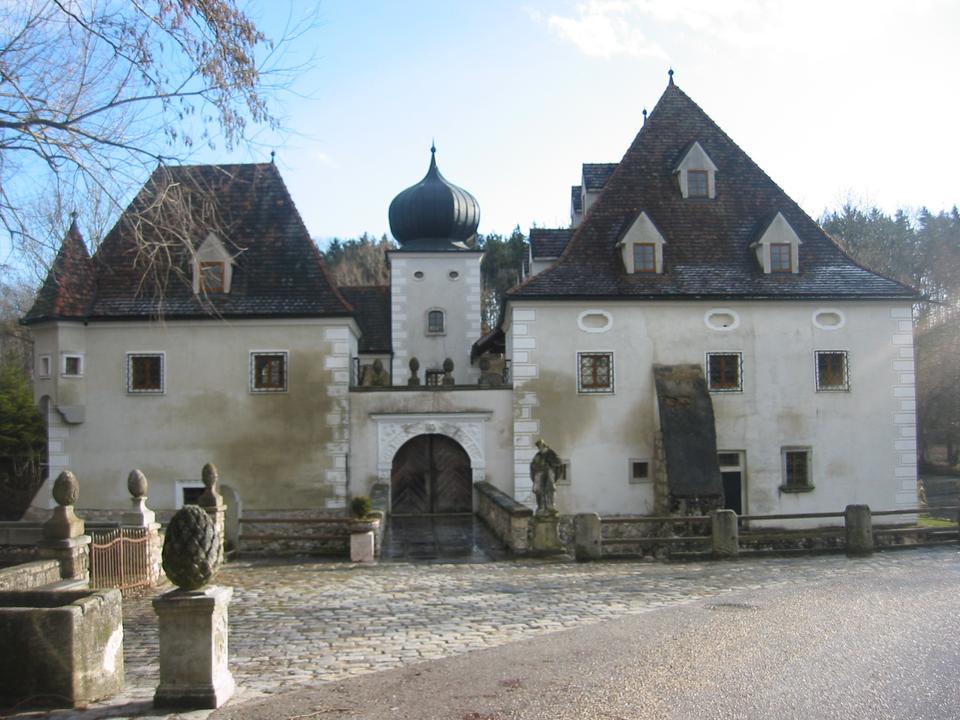 Wasserschloss2.JPG