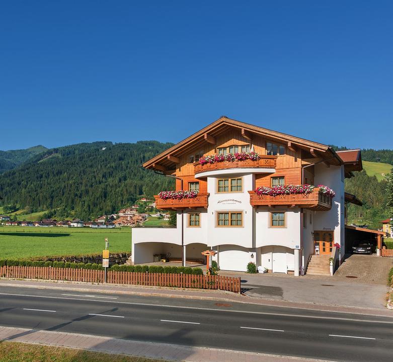 Fotot Haus Sommer