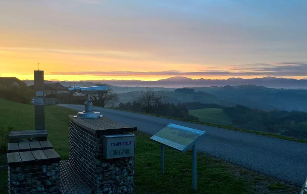 Sonnenaufgang am Rastplatz Gobel