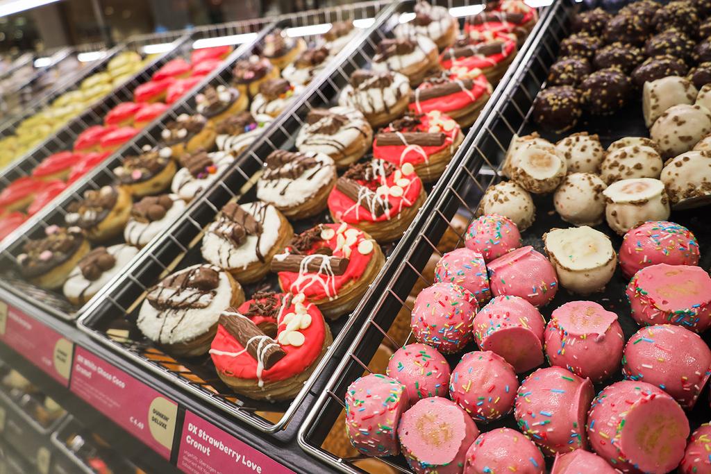Dunkin´ Shop in der WEBERZEILE Ried