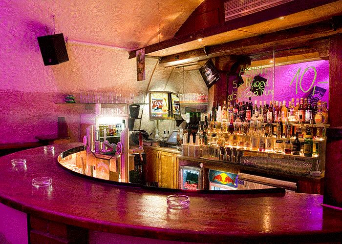 Bar S´Zwoara