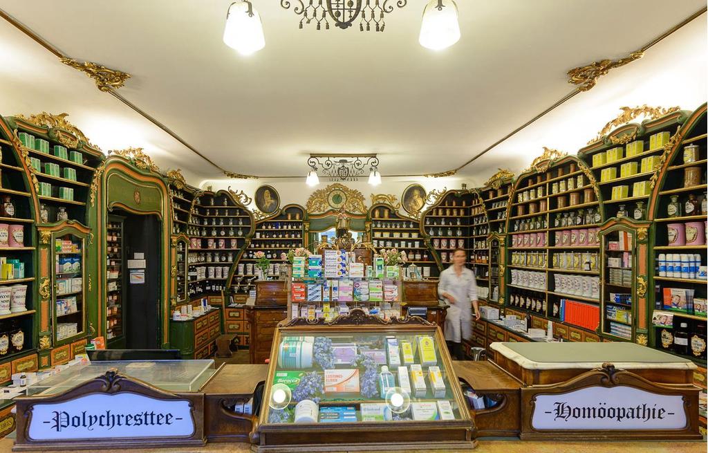 Traditionsbetrieb Fürst-Erzbischöfl. Hofapotheke