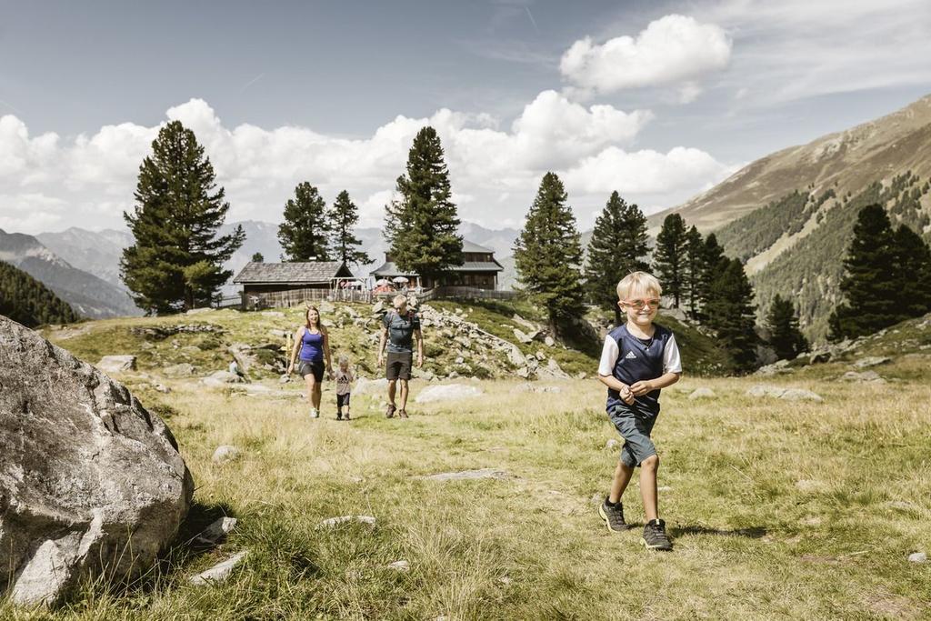 ©-TVB-Tiroler-Oberland-Rudi-Wyhlidal-Wandern-Radurschltal-Sommer-2019 (211).jpg
