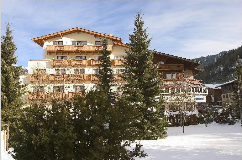 Hotel Sportalm im Winter