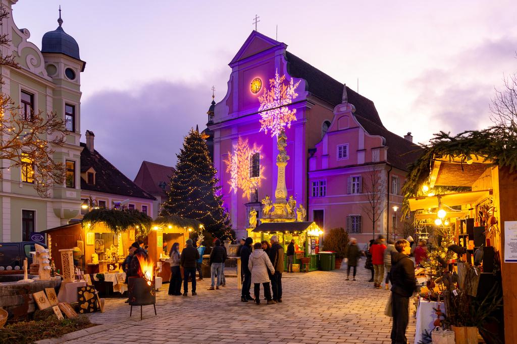 Adventstimmung am Hauptplatz