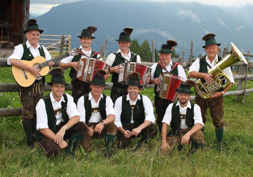 Aberseea-Musikanten-und-Pascher