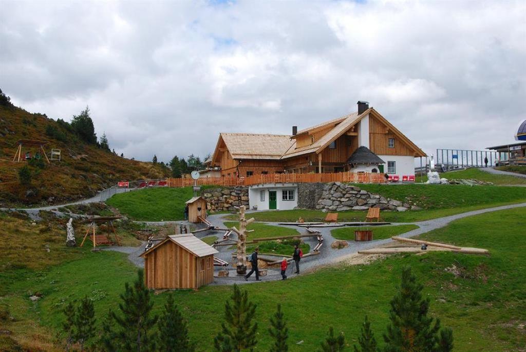 AlmZeit Hütte