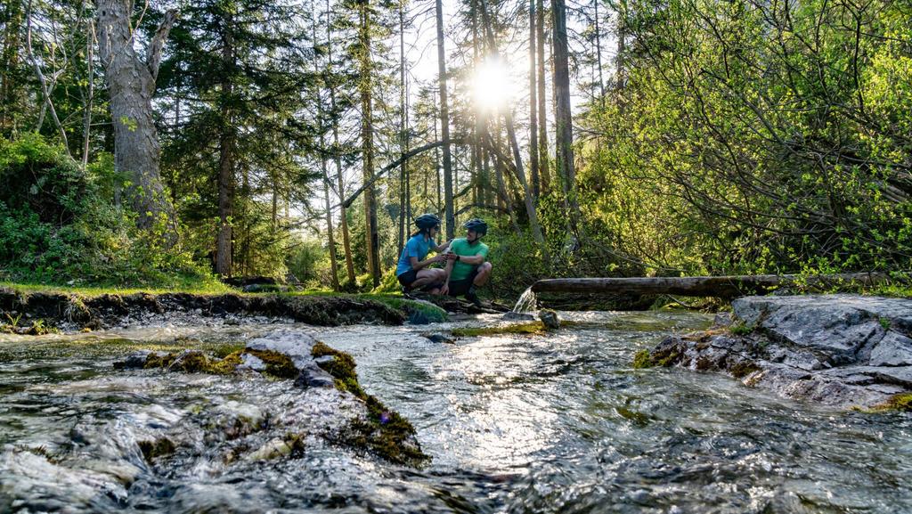 Erfrischende Rast an den Isarquellen