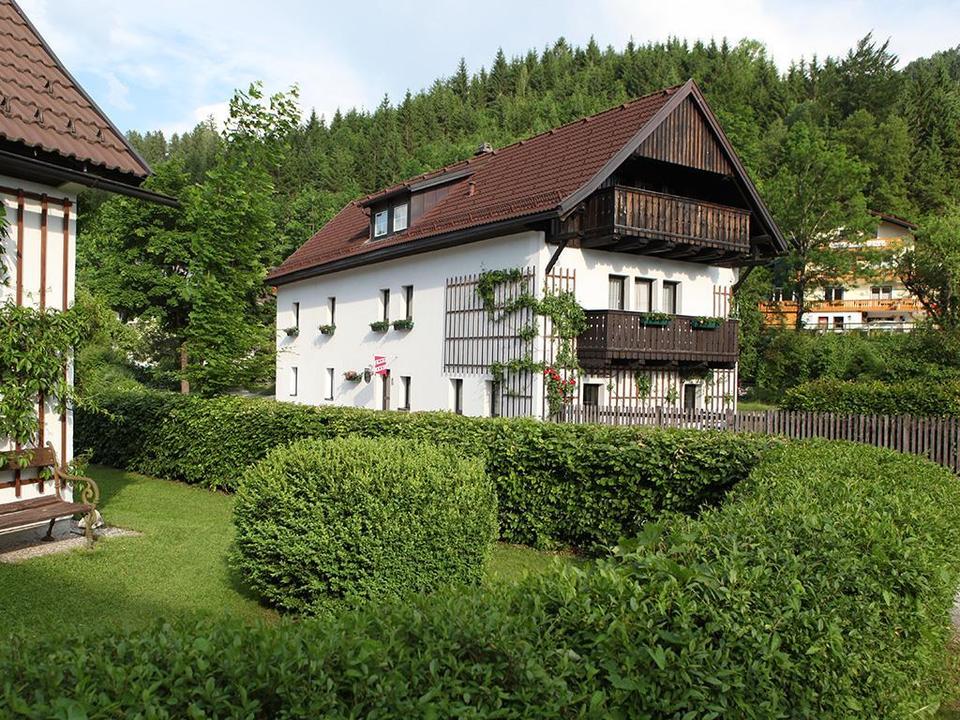 Haus Grete Hinterstoder: Idylle mitten im Dorf