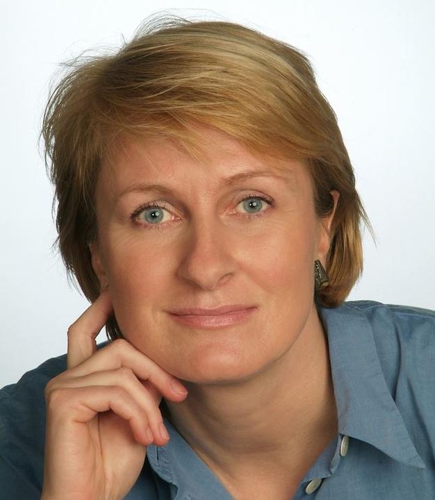Dr. Ingrid Ecker