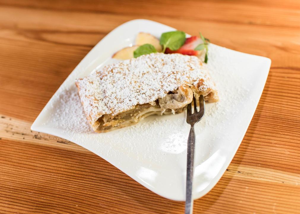 Apfelstrudel