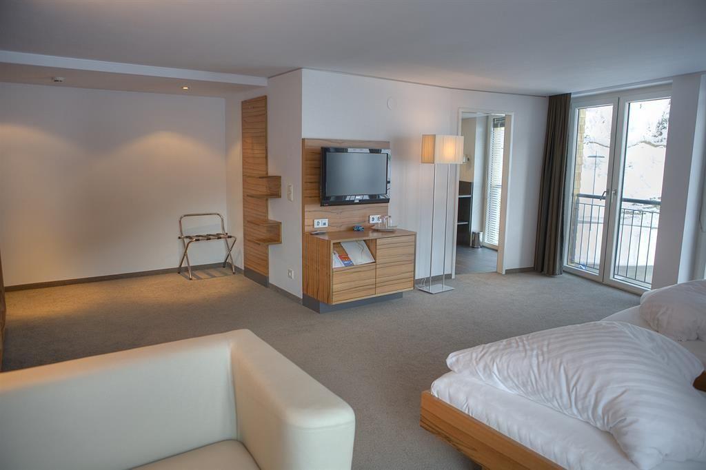 Hotel 022